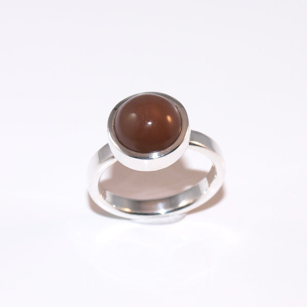 Die Praline für deinen Finger. Ein brauner Mondstein Ring! Größe 55.