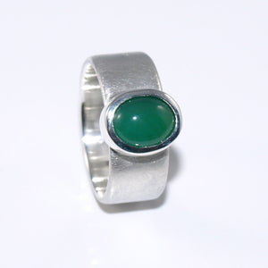 Eleganter Chrysopras-Ring