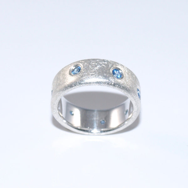 Ice-Z! Eisblauer Zirkonia-Ring aus Silber